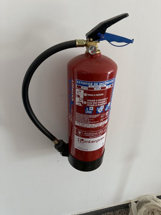 Extintor de água + aditivo AFFF 6L