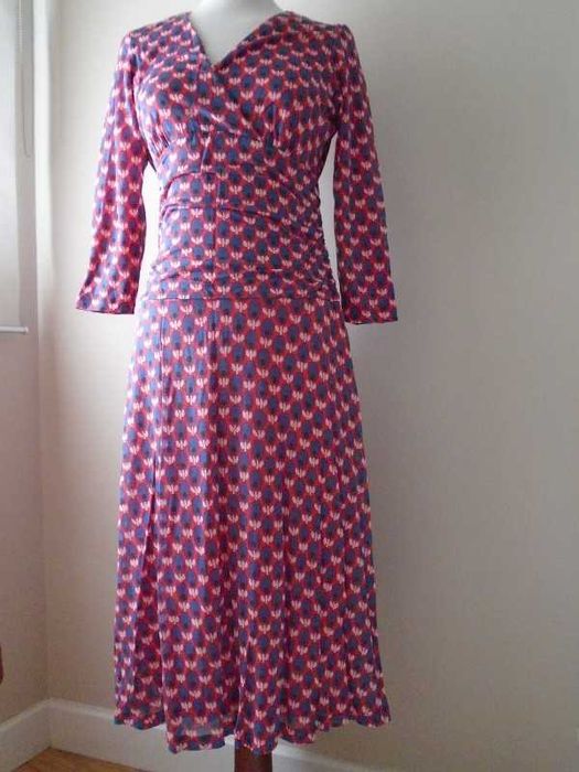 Vestido estilo retro vintage bolinhas