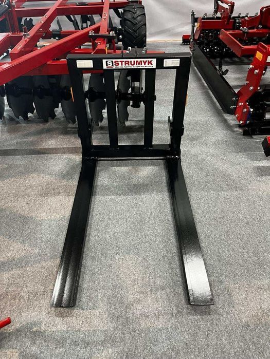 Paleciak / widły do palet na tył ciągnika – TUZ – udźwig 1200 kg