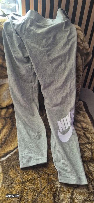 Legginsy sportowe siwe NIKE