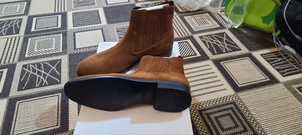 Продам чоловічі челсі Calvin Klein