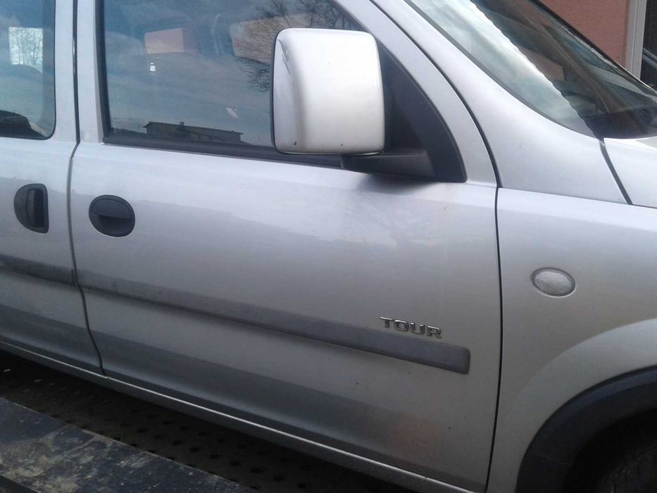 Opel Combo C Z157 Błotnik Prawy Przedni Sierp Lusterko Drzwi Boczne FL
