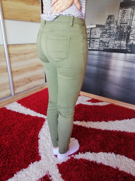 Dżinsy khaki SinSay L