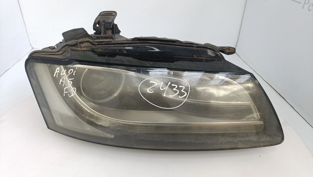 Ótica / farol direita AUDI A5 (8T3)