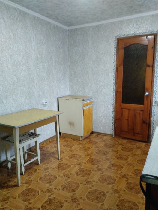 Будинок з сонячними панелями