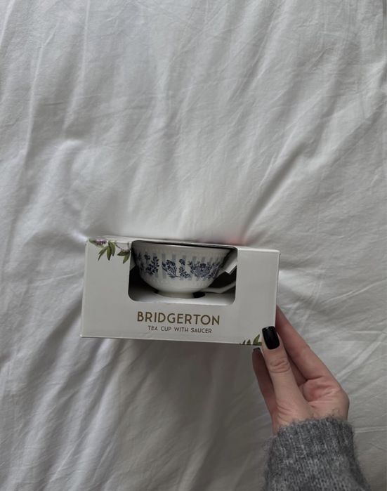 Чашка Bridgerton