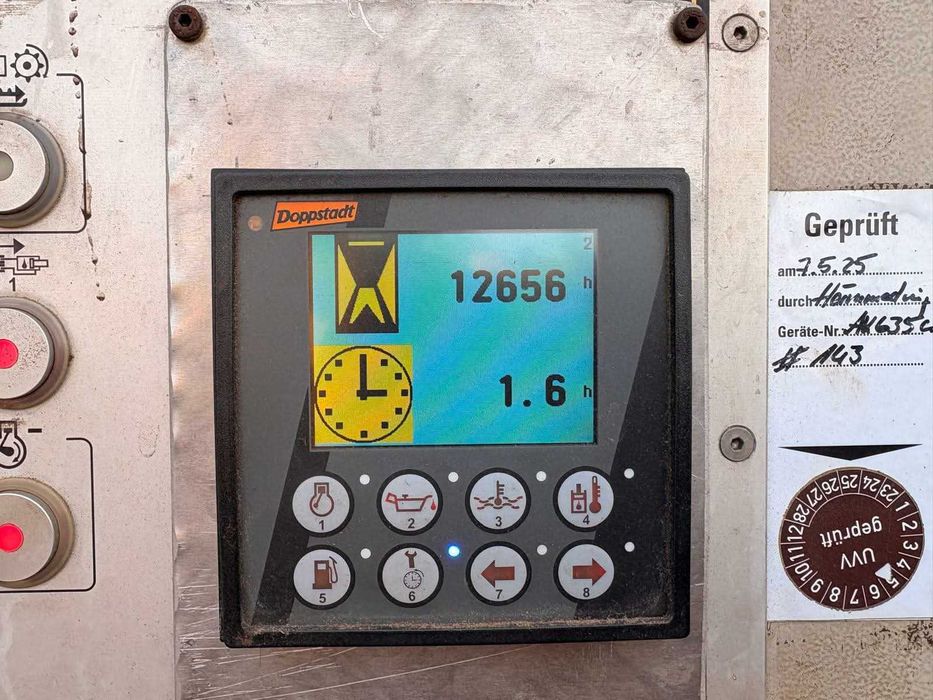 Високошвидкісний подрібнювач деревини та біомаси Doppstadt AK 635