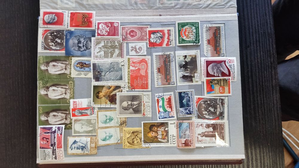 Поштові марки старі