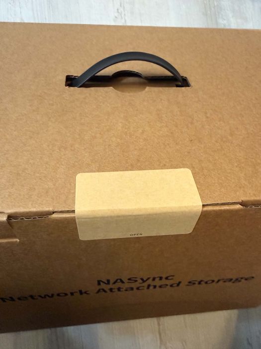 Ugreen NASync DH2300 Serwer Plików 2-Dyskowy 60TB 1GbE HDMI 4K