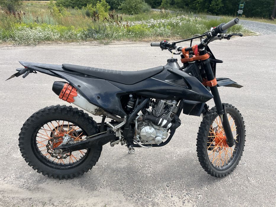 Kovi st300 Advans