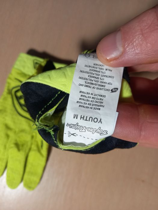 Спортивні дитячі рукавиці Trylee Designs