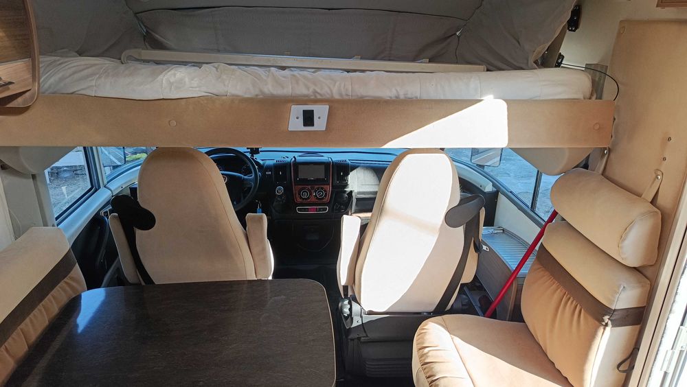 Autocaravana Burstner Aviano