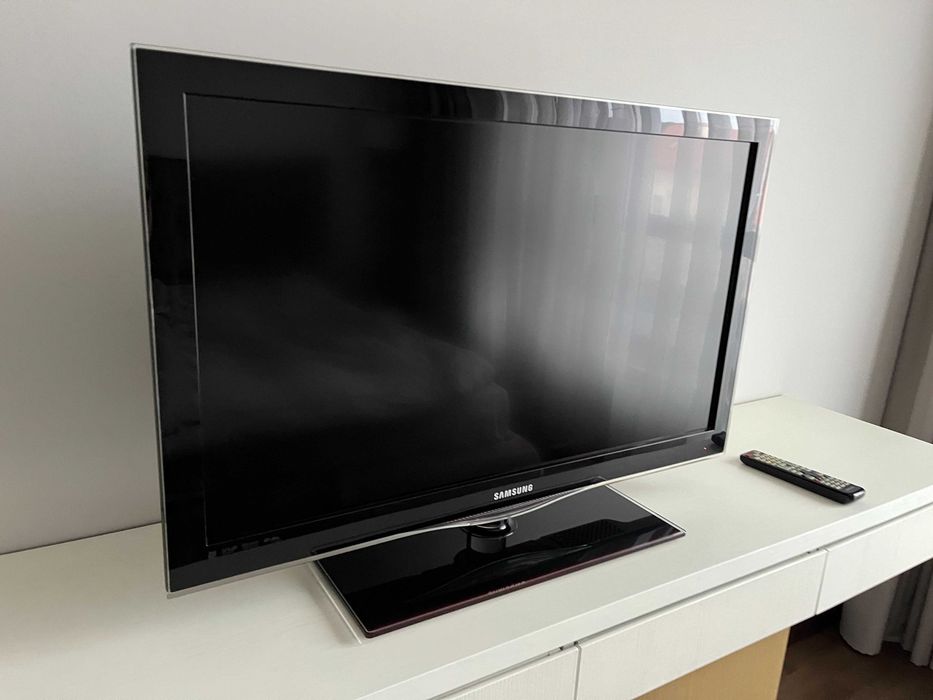 Телевізор Samsung LE37C650L1W        100 Гц,  Словаччина