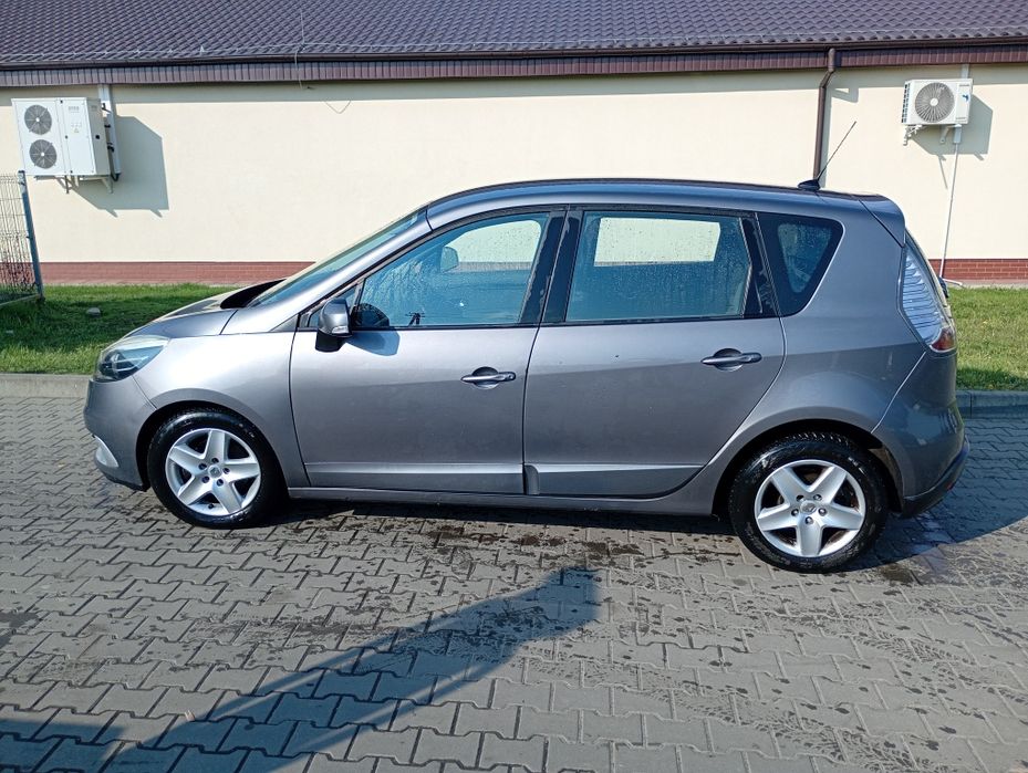 Wynajem auta, najem, wypożyczalnia, rent a car