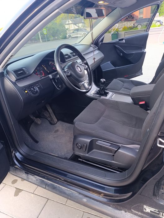 Продам Passat b6