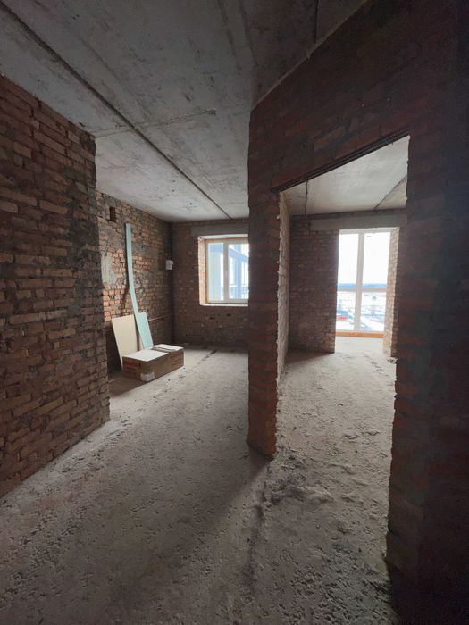 Простора євро 2к 43000$, будинок зданий, ГАЗ.