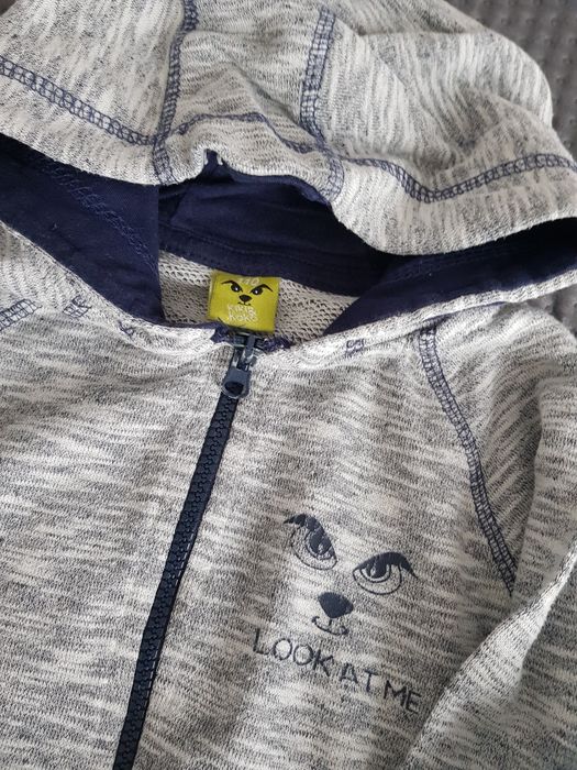 Dwie bluzy 110 dresowe chłopięce rozpinane z kapturem Cool Club