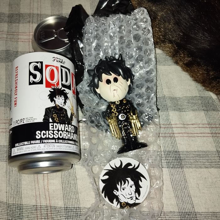 Funko soda Addams Freddy Beetlejuice Roger Rabbit Edward scissorhands