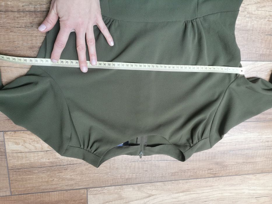 Sukienka khaki hm rozmiar 42 zielona