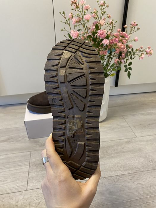 РОЗПРОДАЖ Шоколадні жіночі угги 40 розмір