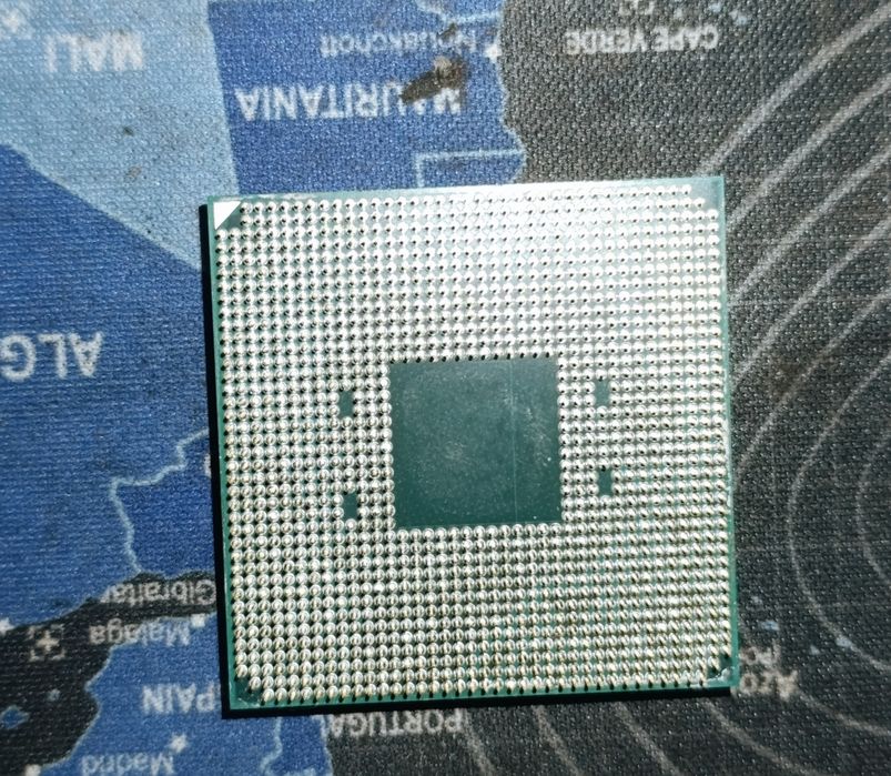 Процесор AMD Ryzen 5