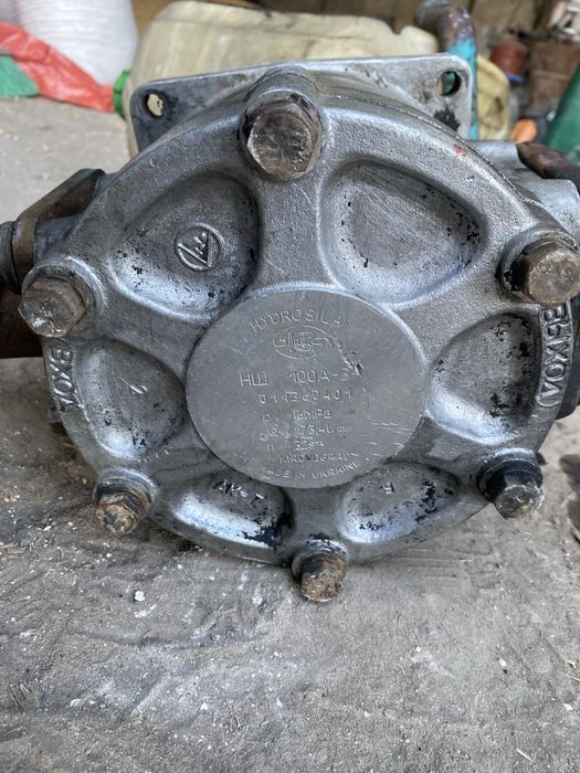 Продам насос шестернний НШ 100А-3
