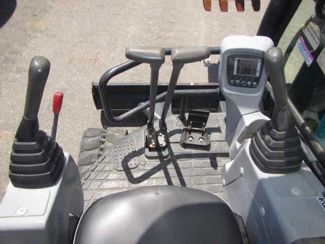 Гусеничный экскаватор Kubota RX-406E