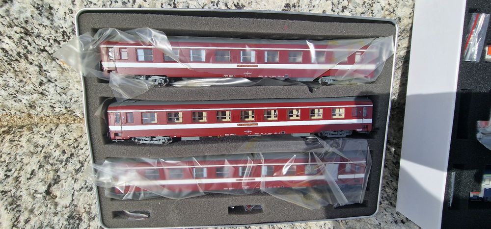 Vagões  rarissimos alta qualidade ler texto.