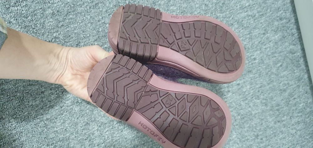 Чобітки зимові ,валяночки котофей