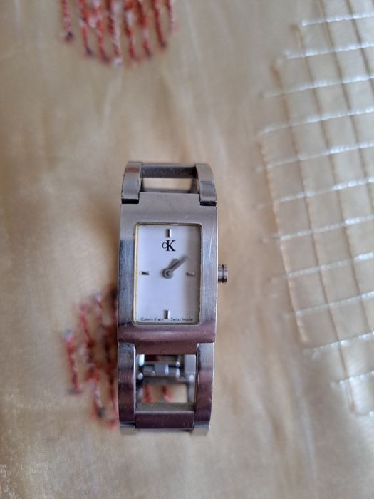 Relógios Timex e Calvin Klein