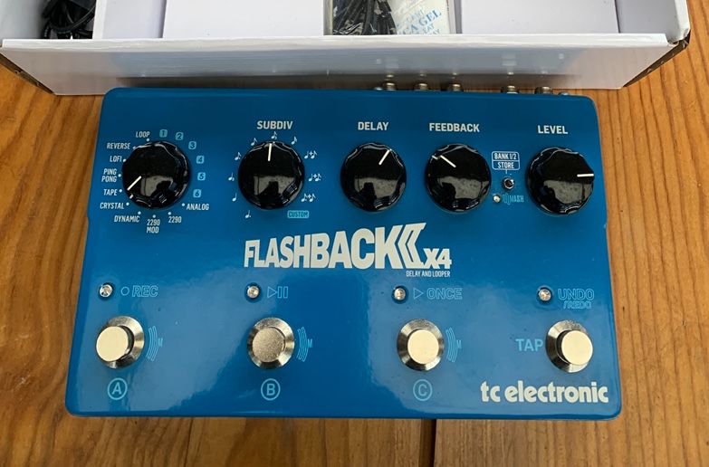 Flashback X4 II Delay/Looper como novo - MASH
