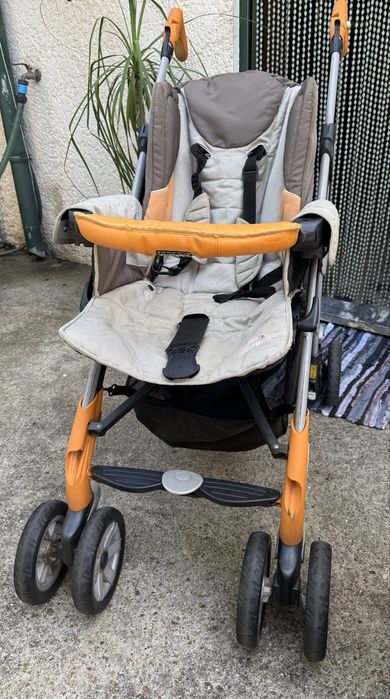 Carrinho de bebe chico