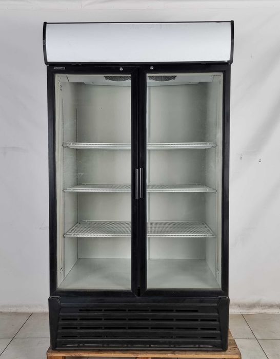 Холодильна шафа-вітрина "Klimassan S1200 SC" 1200 л., Б/у 11113