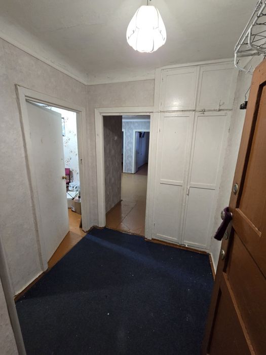 Продам 4 кімнатну квартиру на верхній Полевій