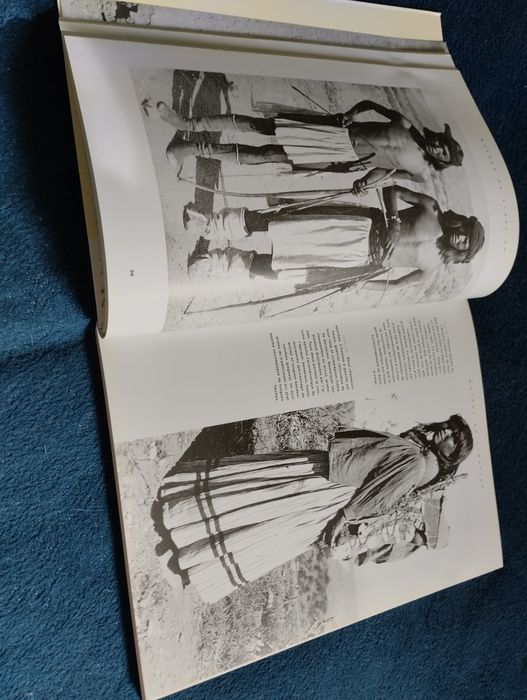 Les Indiens d'Amérique du Nord. Mythes et Coutumes. Colin Taylor.