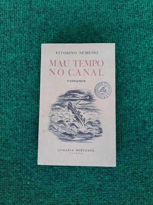 Mau Tempo no Canal - Vitorino Nemésio