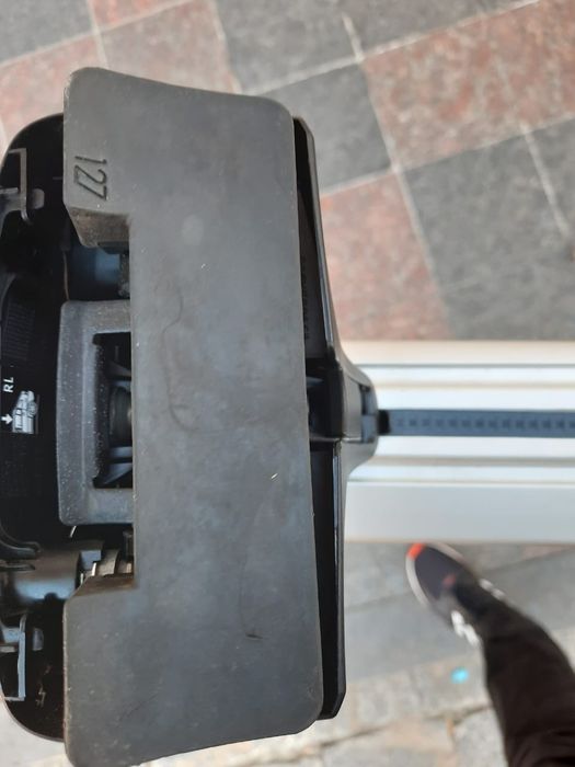 Верхний багажник  THULE