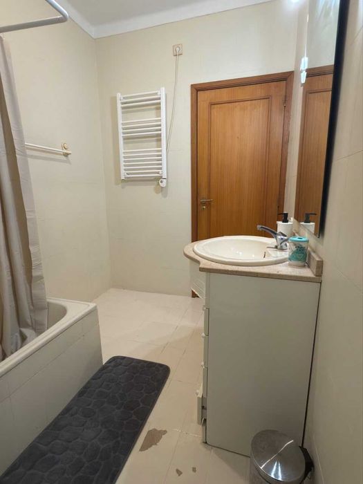 Quarto a arrendar