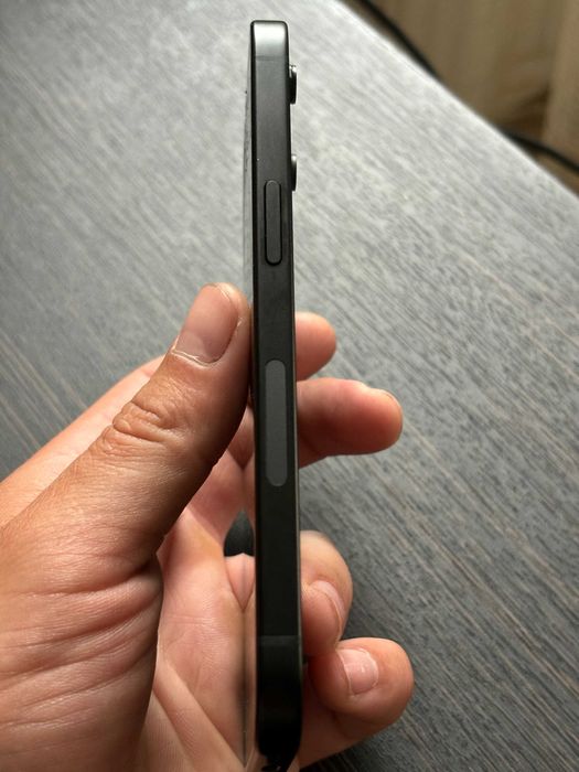 Apple Iphone 15 128Gb по запчастинах