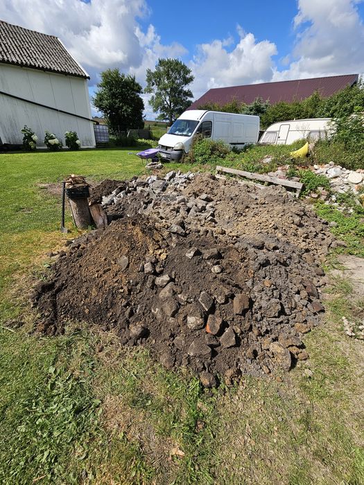 Gruz, ziemia z odkopu fundamentu
