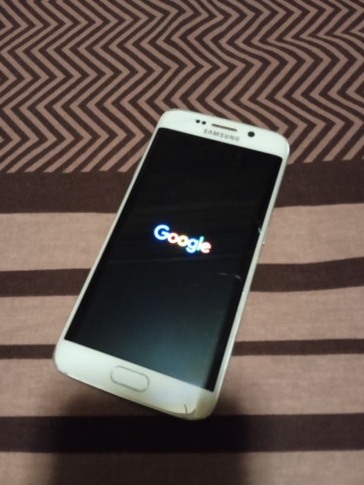 Смартфон Samsung S6 edge