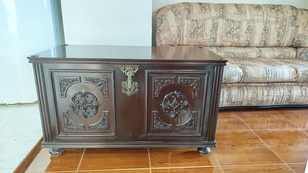 Arca/mala de madeira antiga