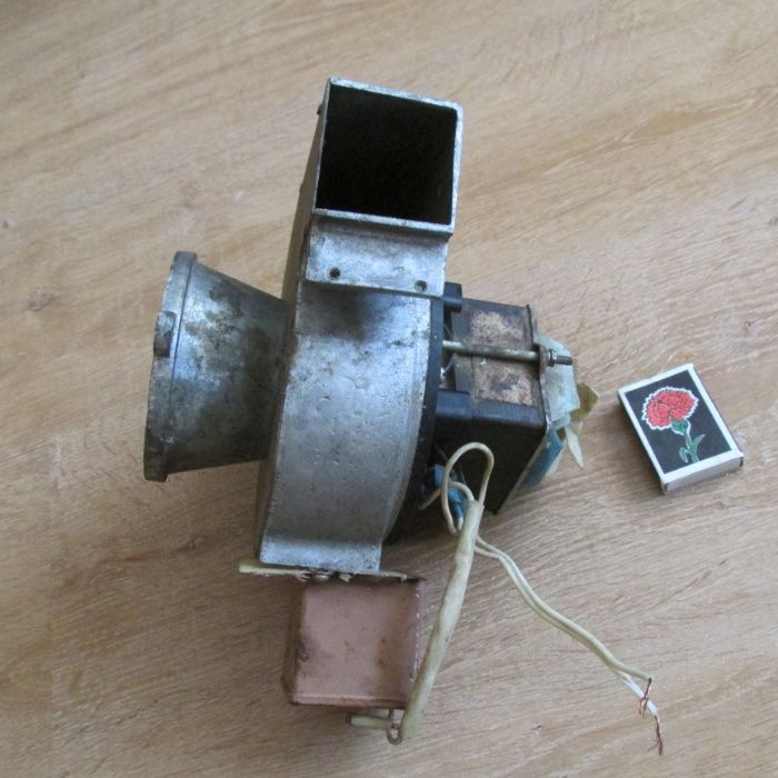 продам вытяжку турбинку