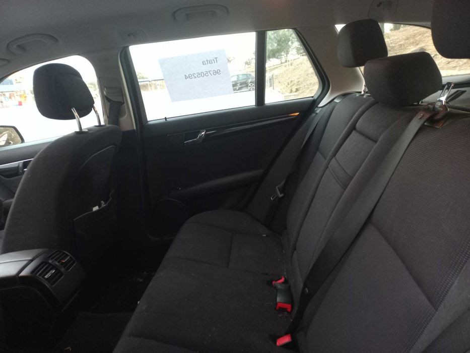 Mercedes-Benz C 200 CDI 2011 – Muito bem estimado