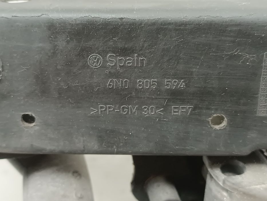 Frente em Fibra ou Chapa - VOLKSWAGEN Polo (6N2) | 99 - 01