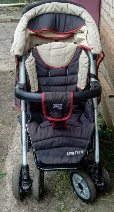 Продам коляску Chicco