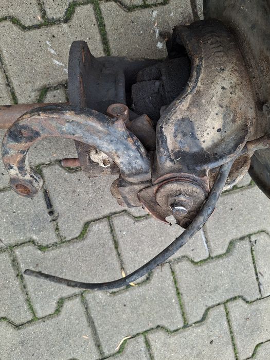 Zwrotnica Robur most przedni 4x4