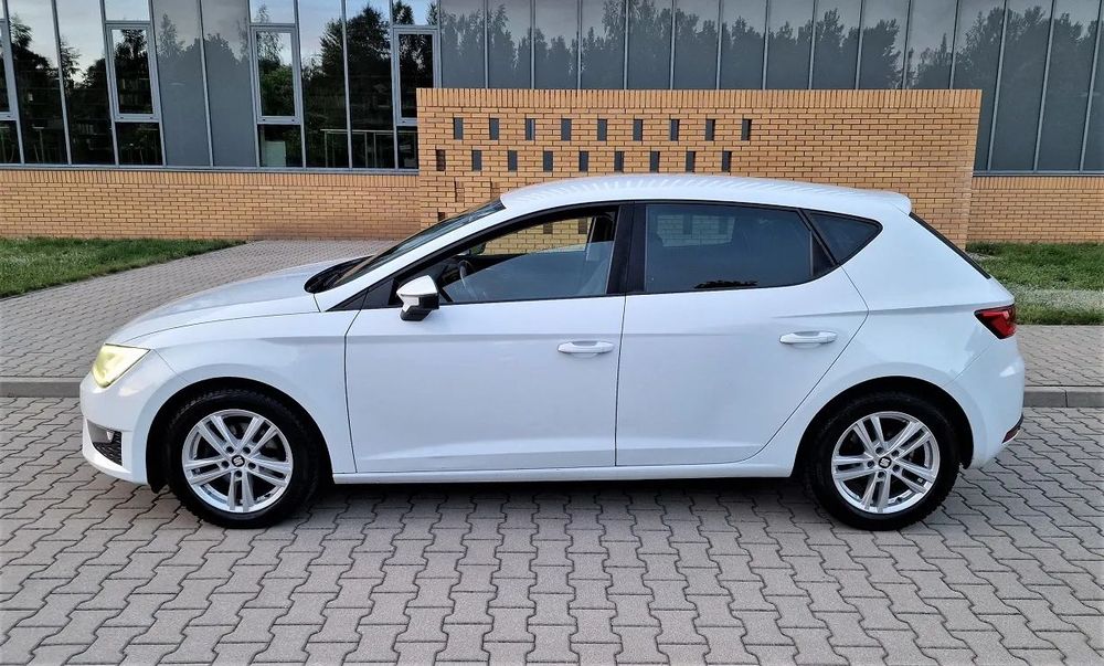 Seat Leon FR 1.4 TSI 125 KM Kamera Skóra Full Led Salon PL