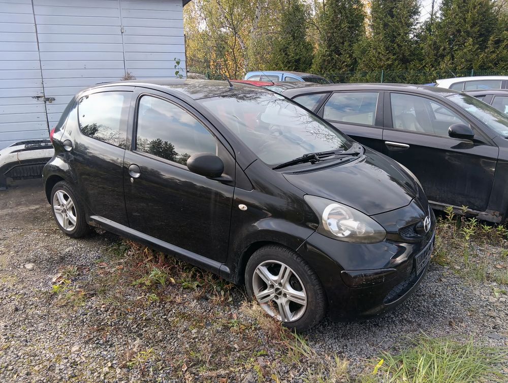 alt
