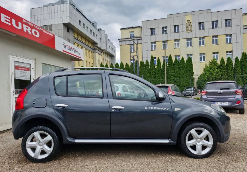 Dacia Sandero Stepway 2010 бензин 1.6 (87к/с) пасує під ГБО